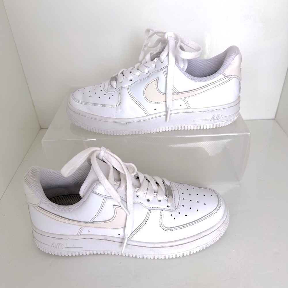 Nike Airforce 1 White Leather Sneakers